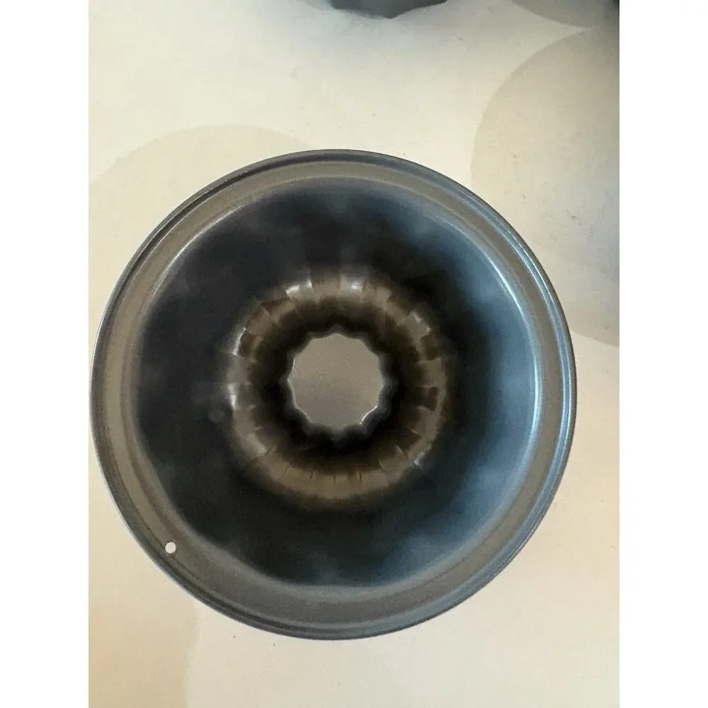 4 Mini Bundt Cake Pans Small Individual Nonstick 4.5 
